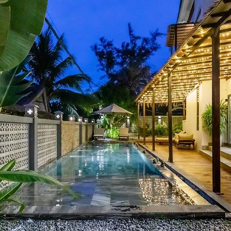 The Watermark Beachside Hotel ホイアン エクステリア 写真