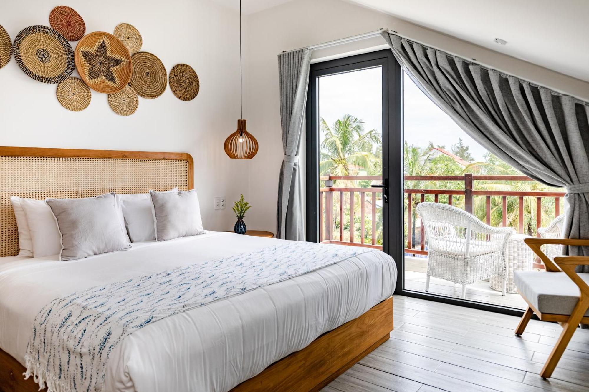 The Watermark Beachside Hotel ホイアン エクステリア 写真
