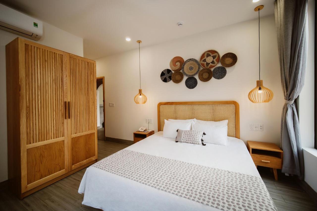 The Watermark Beachside Hotel ホイアン エクステリア 写真