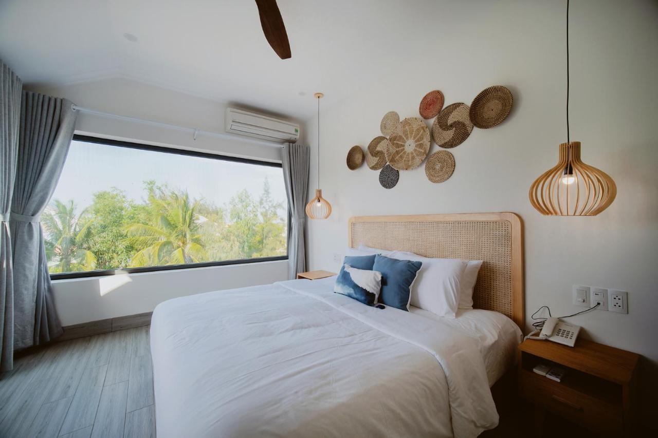 The Watermark Beachside Hotel ホイアン エクステリア 写真