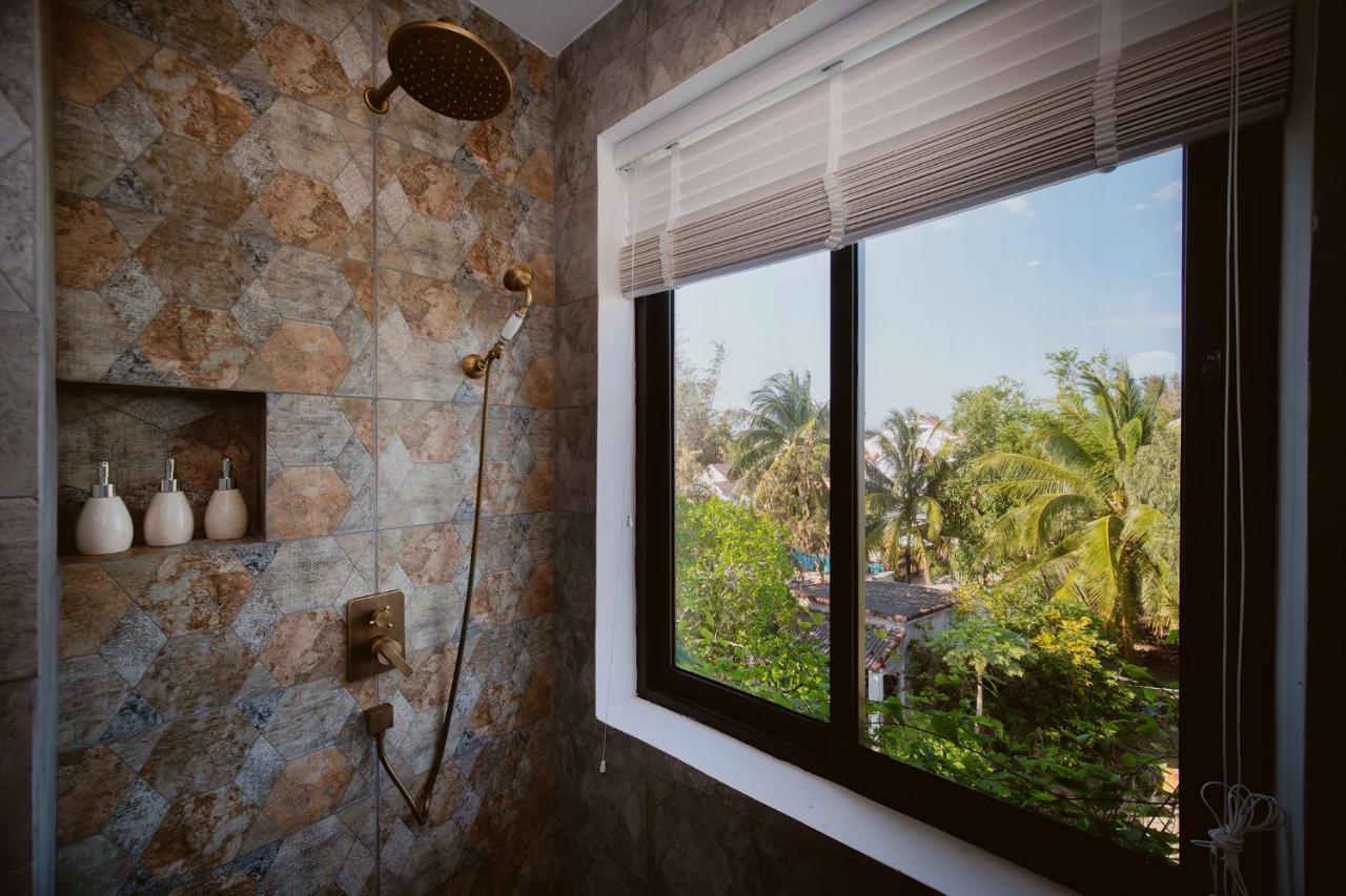 The Watermark Beachside Hotel ホイアン エクステリア 写真